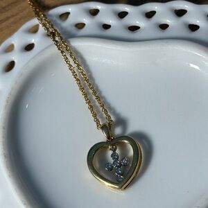 Vintage Avon gold tone heart and cross pendent necklace
